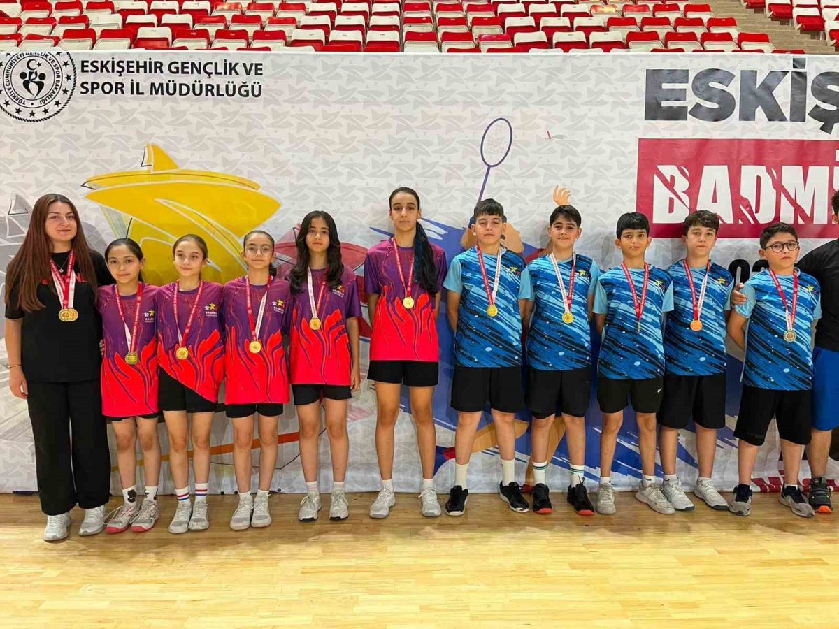 ANALİG Badminton’da Kayseri’den çifte zafer