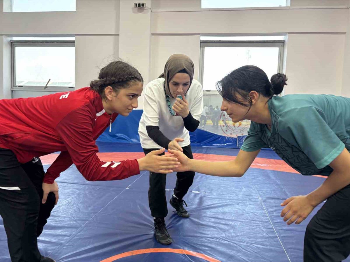 Avrupa 3.’sü Rümeysa’nın hedefi dünya şampiyonluğu