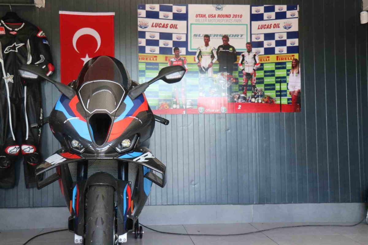 Bahattin Sofuoğlu: "Dünya şampiyonluğu hedeflerimden bir tanesi" - Foto 2