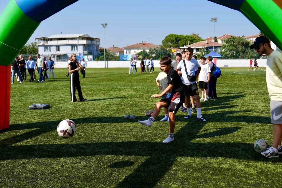 Balıkesir’de Gençlik ve Spor festivali coşkuyla gerçekleşti