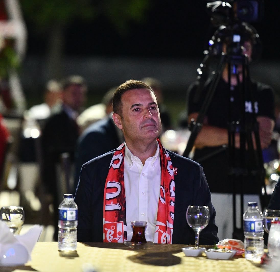 Balıkesirspor sevdası için tüm Balıkesir tek yürek