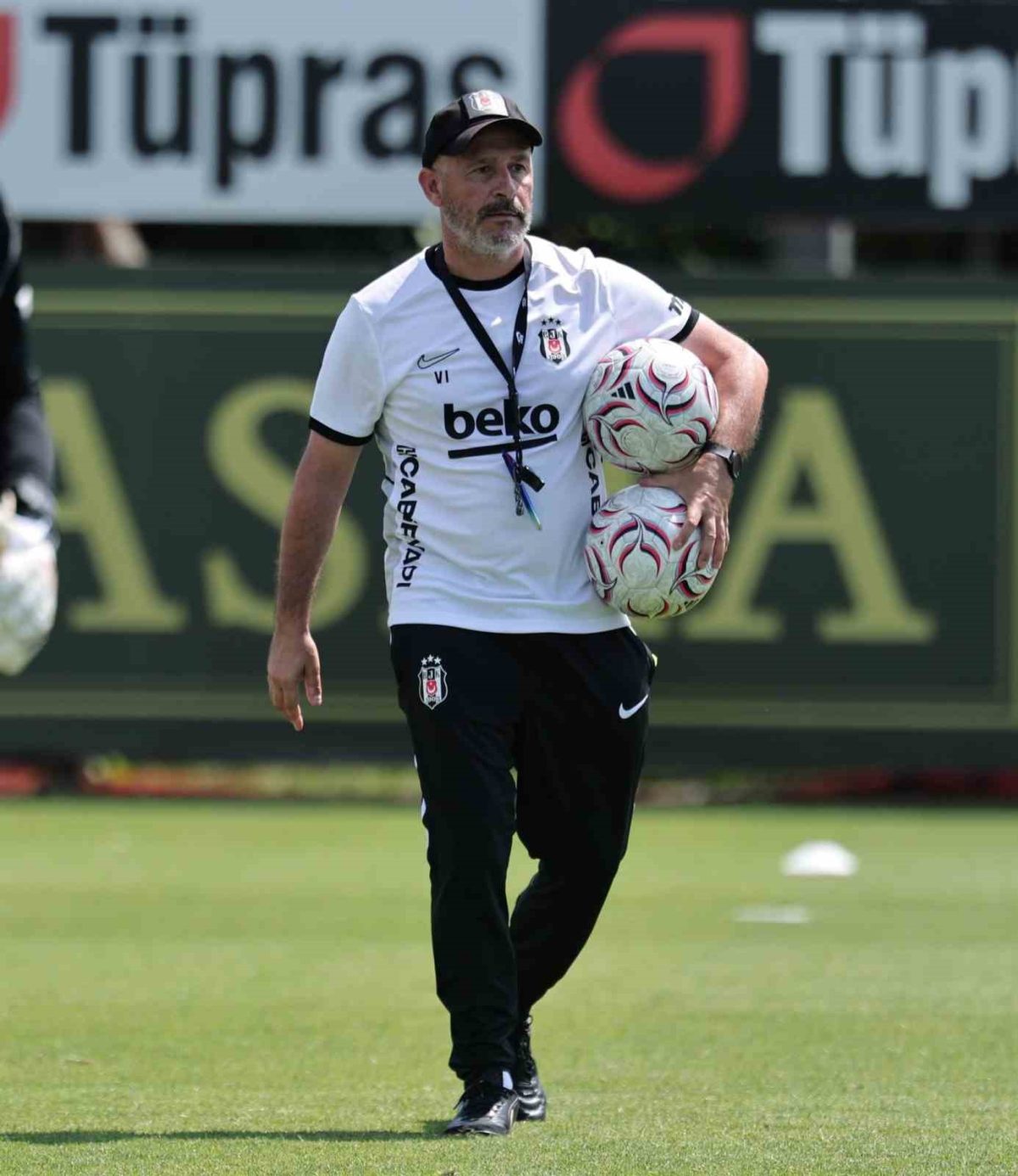 Beşiktaş, Hradec Kralove maçı hazırlıklarına başladı - Foto 4