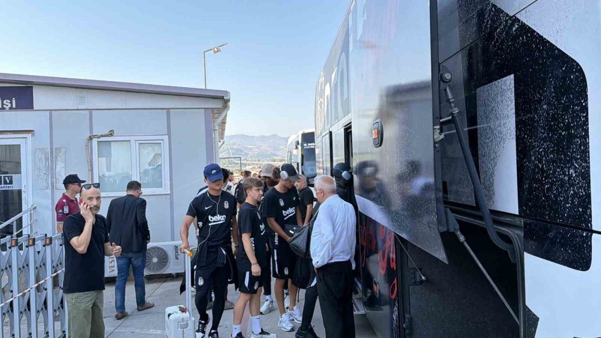 Beşiktaş kafilesi, Antalya’da - Foto 2