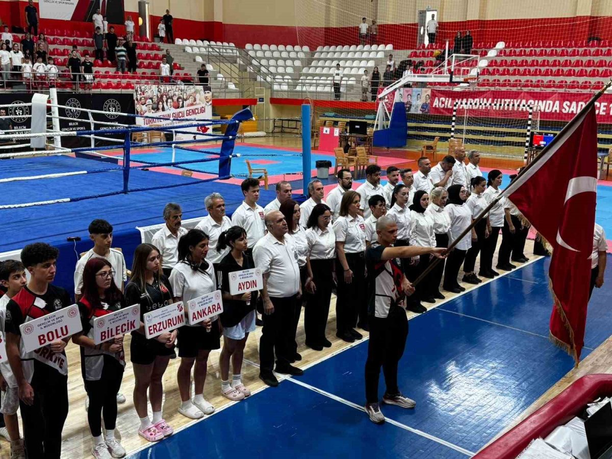 Bilecik’te İller Arası Kick Boks Şampiyonasına 21 ilden 480 sporcu katıldı