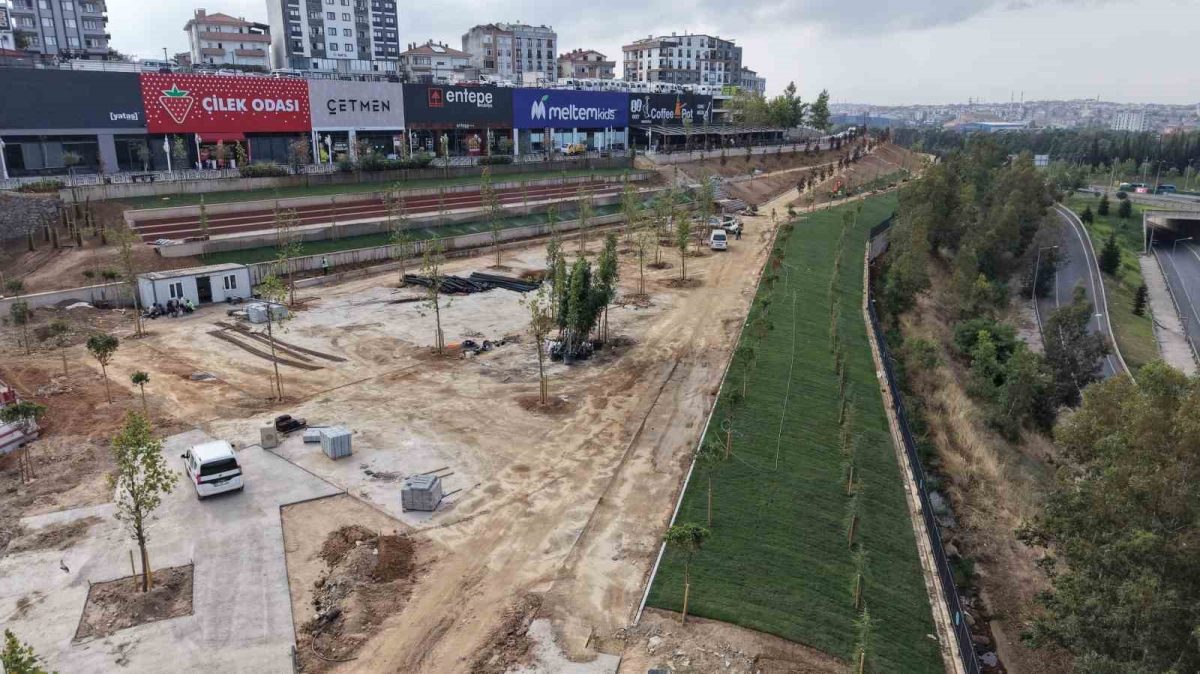 Çayırova’da park ve yeşil alanlar yenileniyor