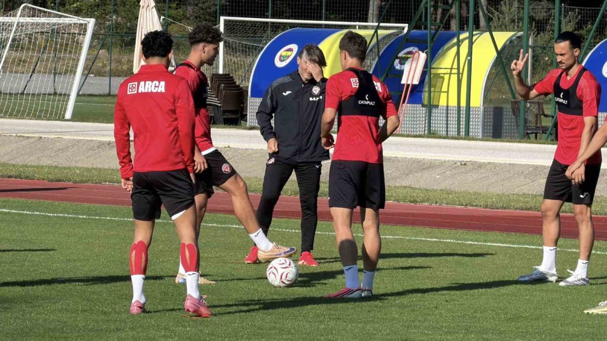 Çorum FK, Topuk Yaylası’nda çalışmalarını sürdürüyor - Foto 3