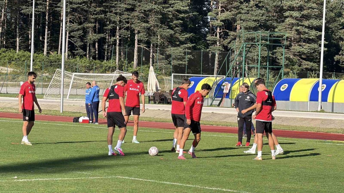 Çorum FK, Topuk Yaylası’nda çalışmalarını sürdürüyor - Foto 5
