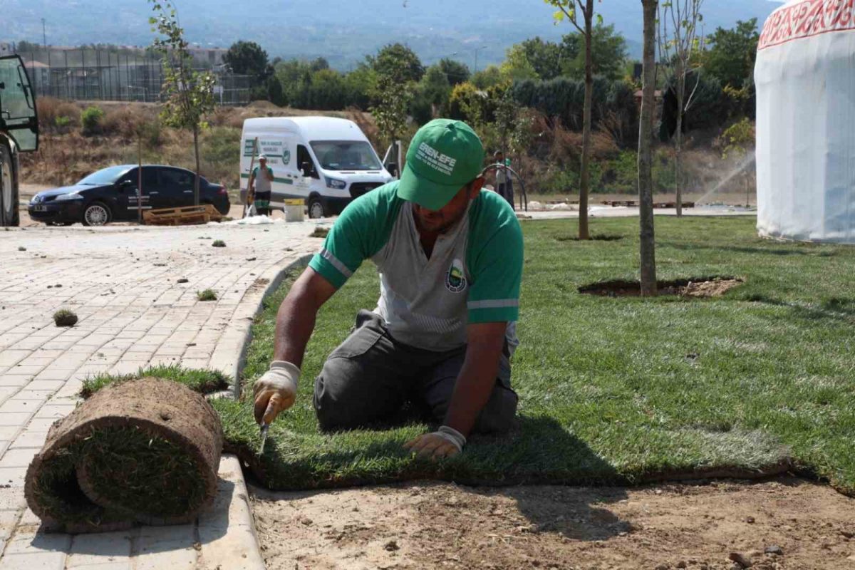 Dostum kamp alanında çalışmalar sürüyor