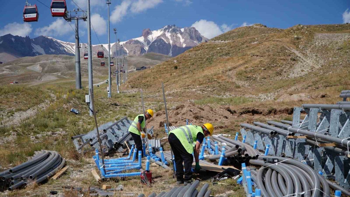Erciyes’te Türkiye’nin en uzun dağ kızağı için çalışmalar başladı - Foto 6