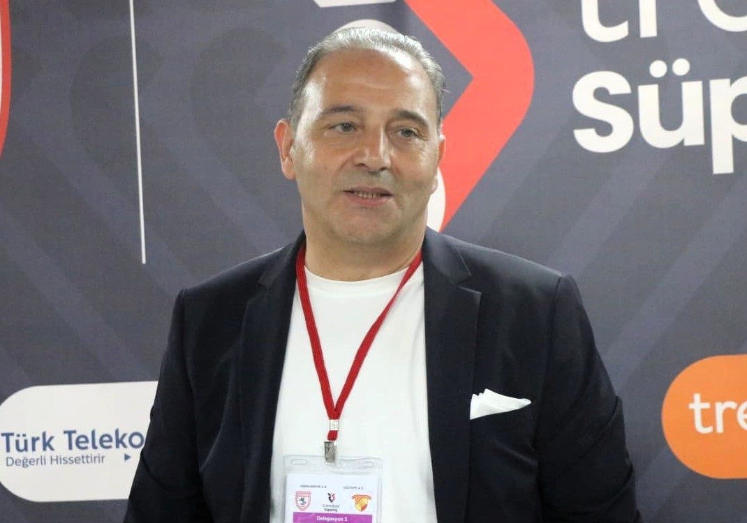 Fuat Çapa: "Taraftarın transfer temkinleri ve eleştirileri normal"