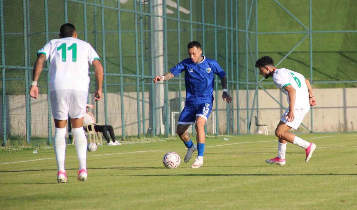Hazırlık maçı: Erzurumspor FK: 0 - Corendon Alanyaspor: 0 - Foto 6