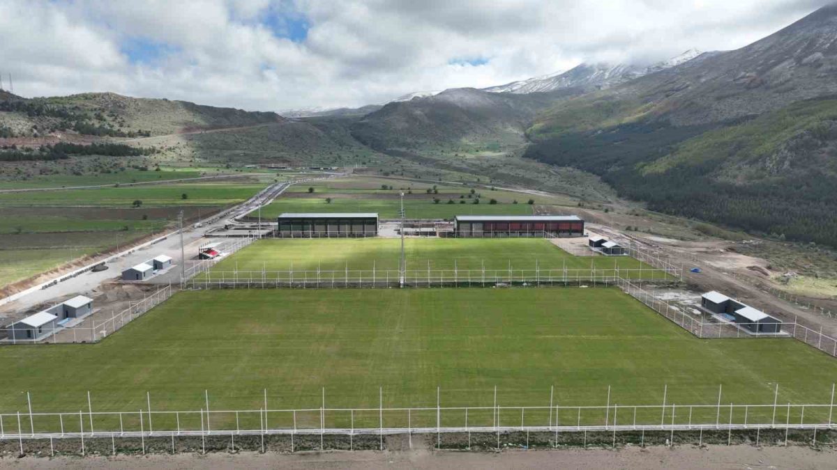 İran’dan Avrupa’ya kulüplerin yeni adresi: Erciyes Yüksek İrtifa Kamp Merkezi - Foto 8