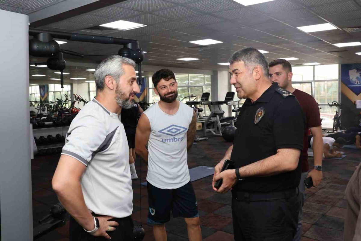 Karaburun’dan Erzurumspor’a moral desteği - Foto 5
