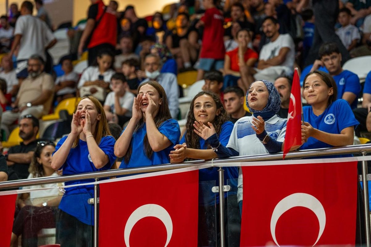 Kocaeli’deki Uluslararası Güreş Turnuvası’na Türkiye damgası - Foto 8