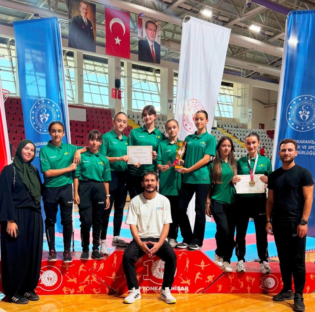 Körfezli genç karateci Türkiye üçüncüsü oldu