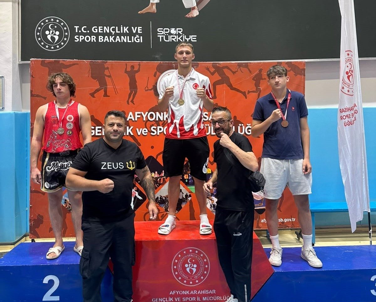 Manisalı sporculardan Zafer Kupası’nda 4 madalya