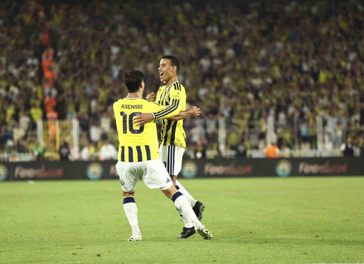 Mason Greenwood, ilk golünü attı - Foto 2