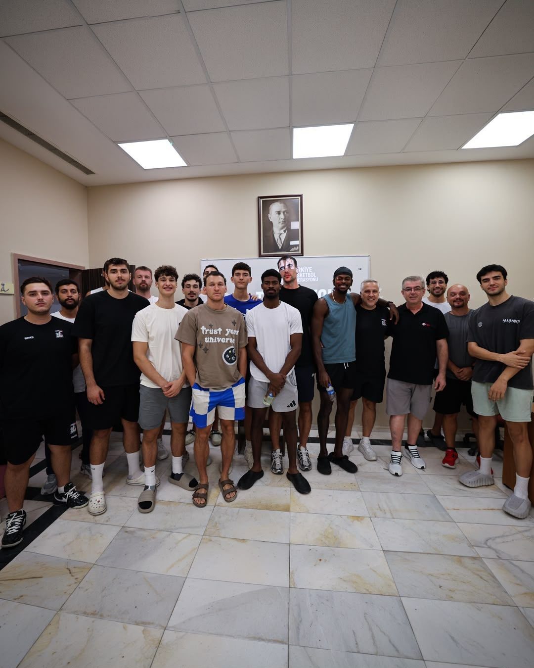 MHK Eğitim Koordinatörü, Denizli Basket’i yeni kurallar hakkında bilgilendirdi