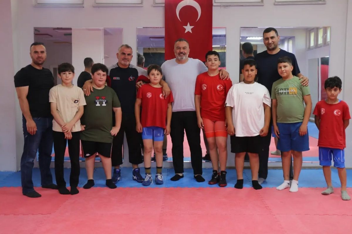 Sivas GSB spor okullarında yaz coşkusu - Foto 4