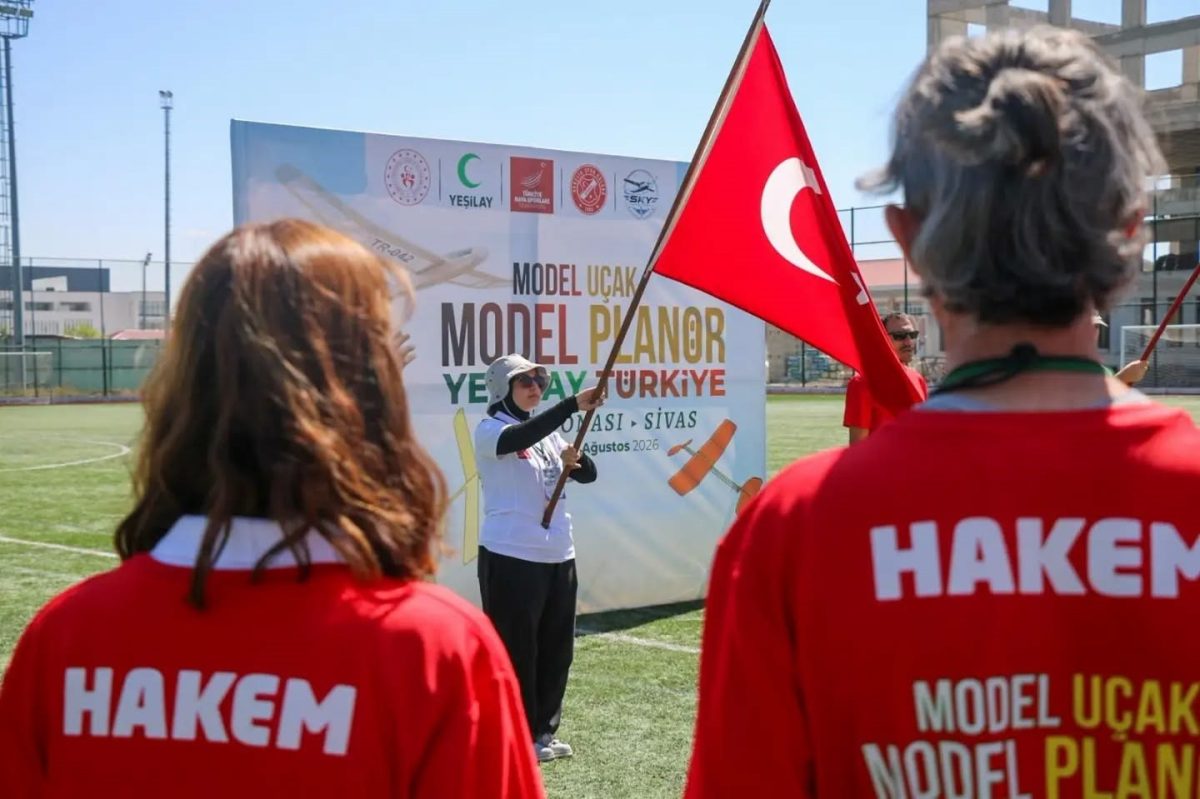 Sivas’ta Model Uçak ve Model Planör Türkiye şampiyonası başladı