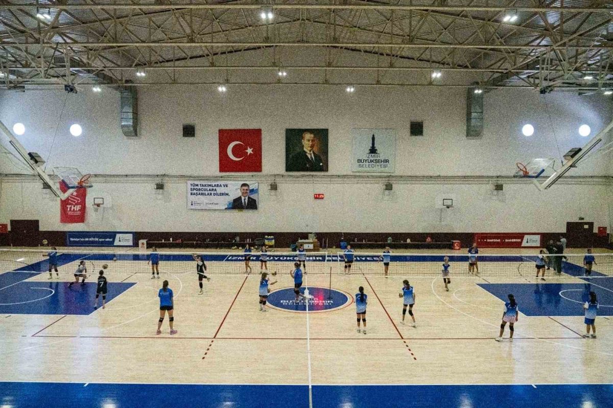 Spor okullarında voleybola yoğun ilgi