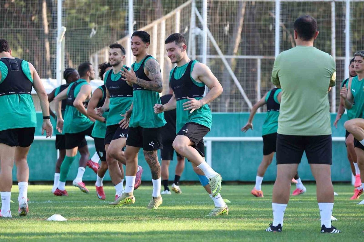 Taner Ankara: "Eksik noktalarımıza çok iyi transferler yaptık" - Foto 2