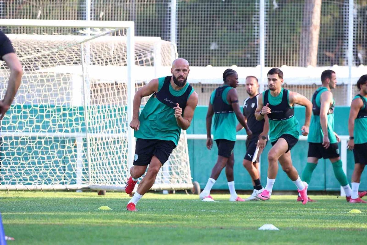 Taner Ankara: "Eksik noktalarımıza çok iyi transferler yaptık" - Foto 4