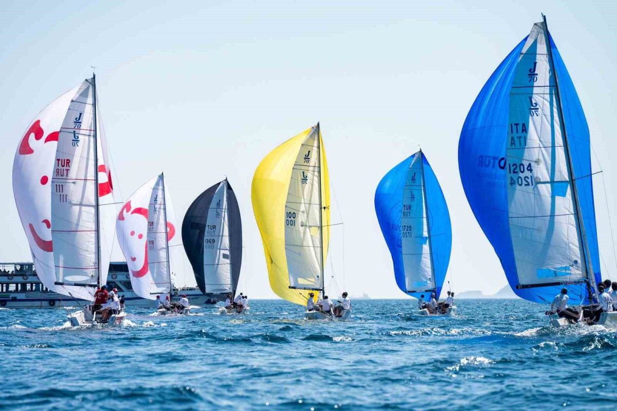 TAYK-Eker Olympos Regatta Yelken Yarışları’nda ilk günün sonuçları belli oldu - Foto 4