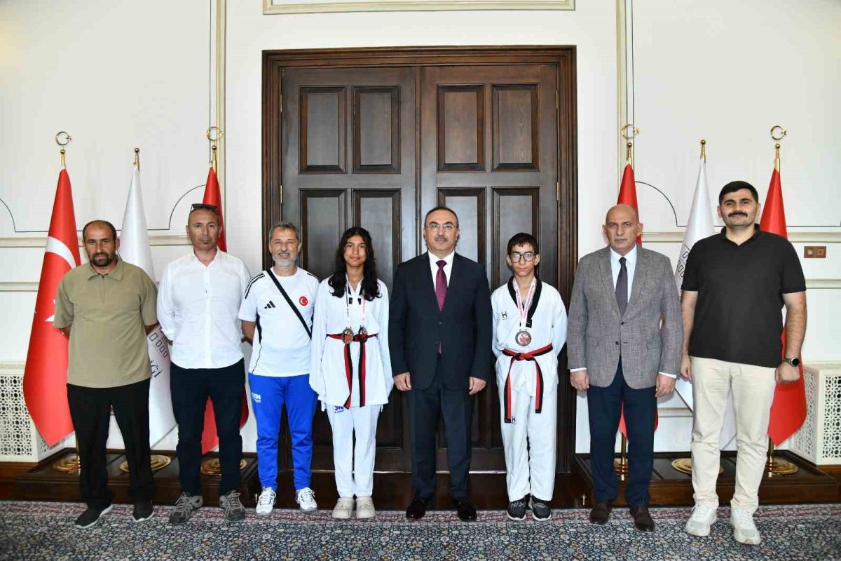 Tekirdağlı taekwondoculardan Türkiye derecesi