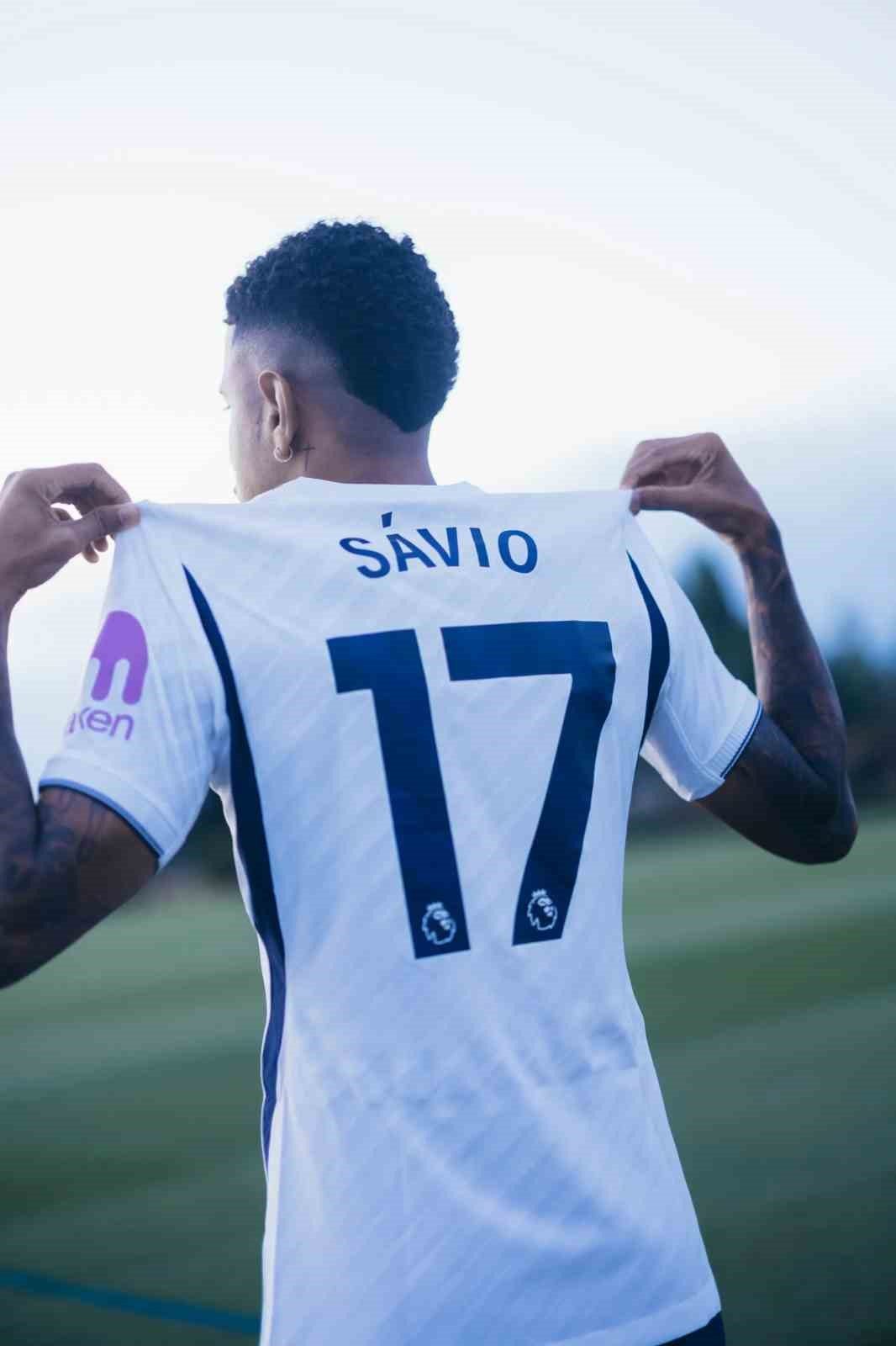 Tottenham, Savinho’yu renklerine bağladı - Foto 2