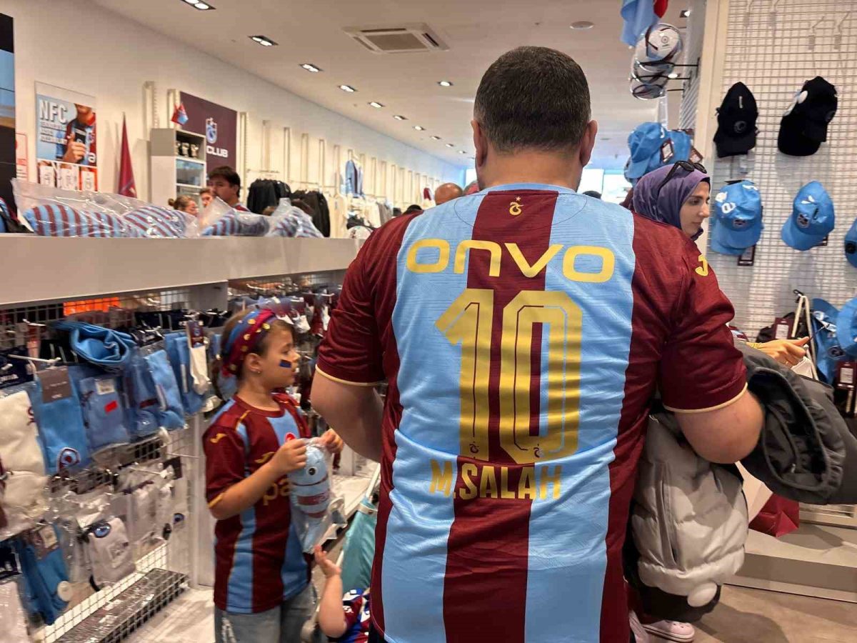 Trabzon’da Muhammed Salah forması çılgınlığı devam ediyor