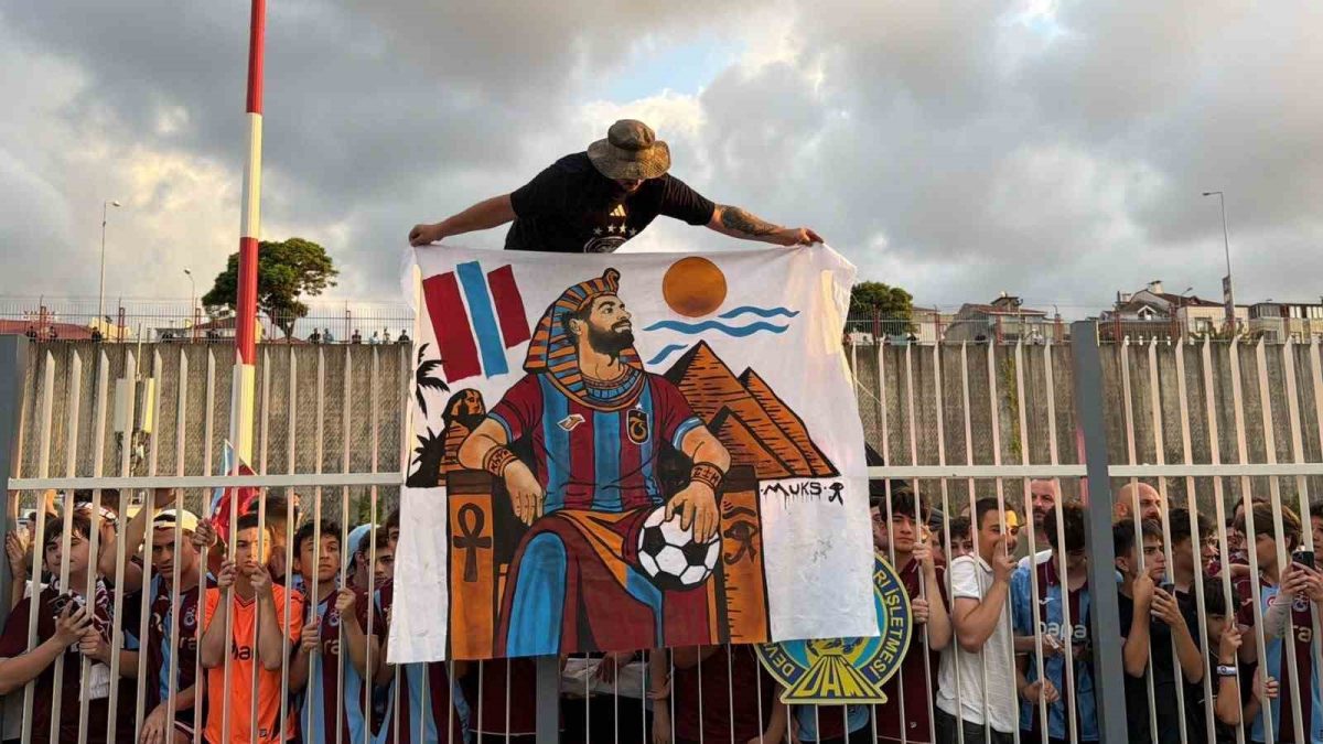 Trabzon’da Salah çılgınlığı - Foto 3