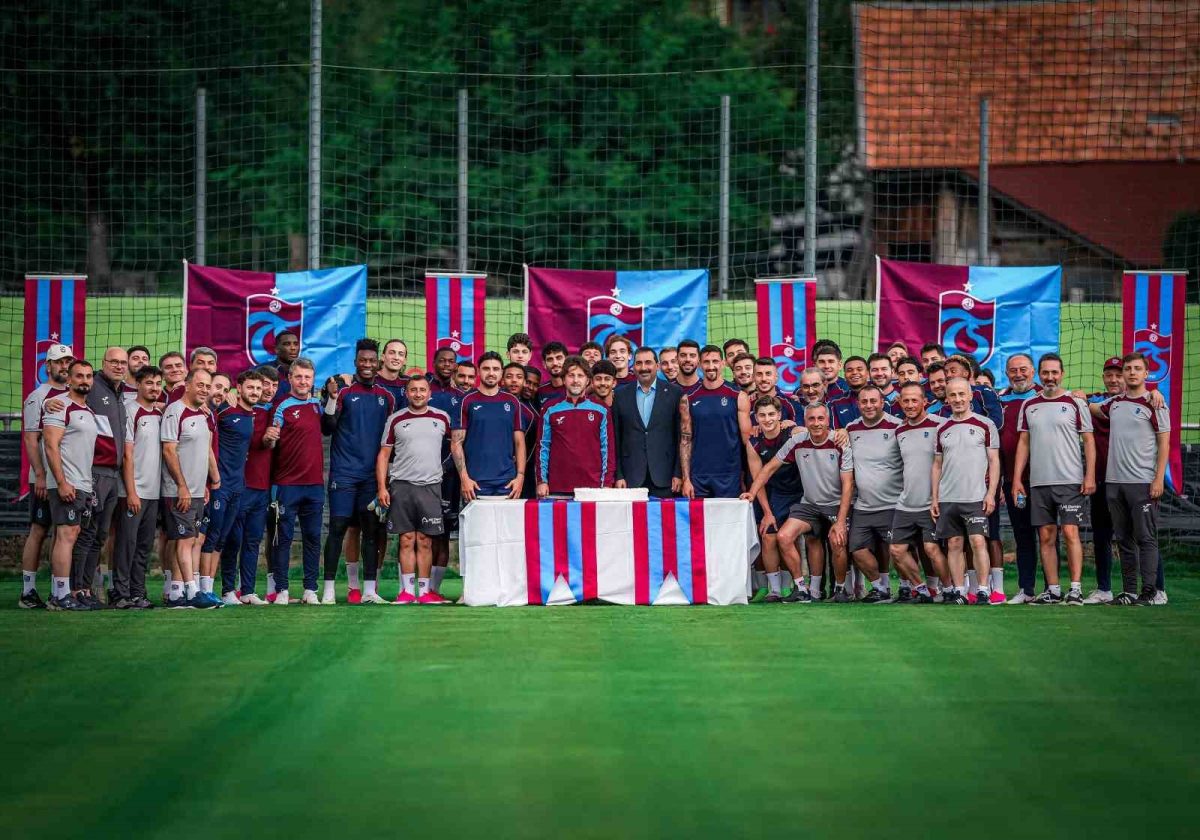 Trabzonspor’un 59. kuruluş yıl dönümü, Avusturya kampında kutlandı