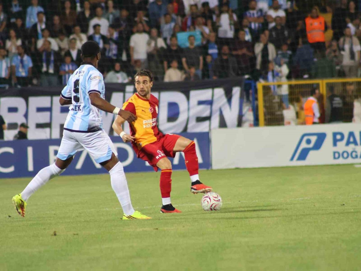 Trendyol Süper Lig: Erzurumspor FK: 0 - Galatasaray: 1  (Maç devam ediyor)