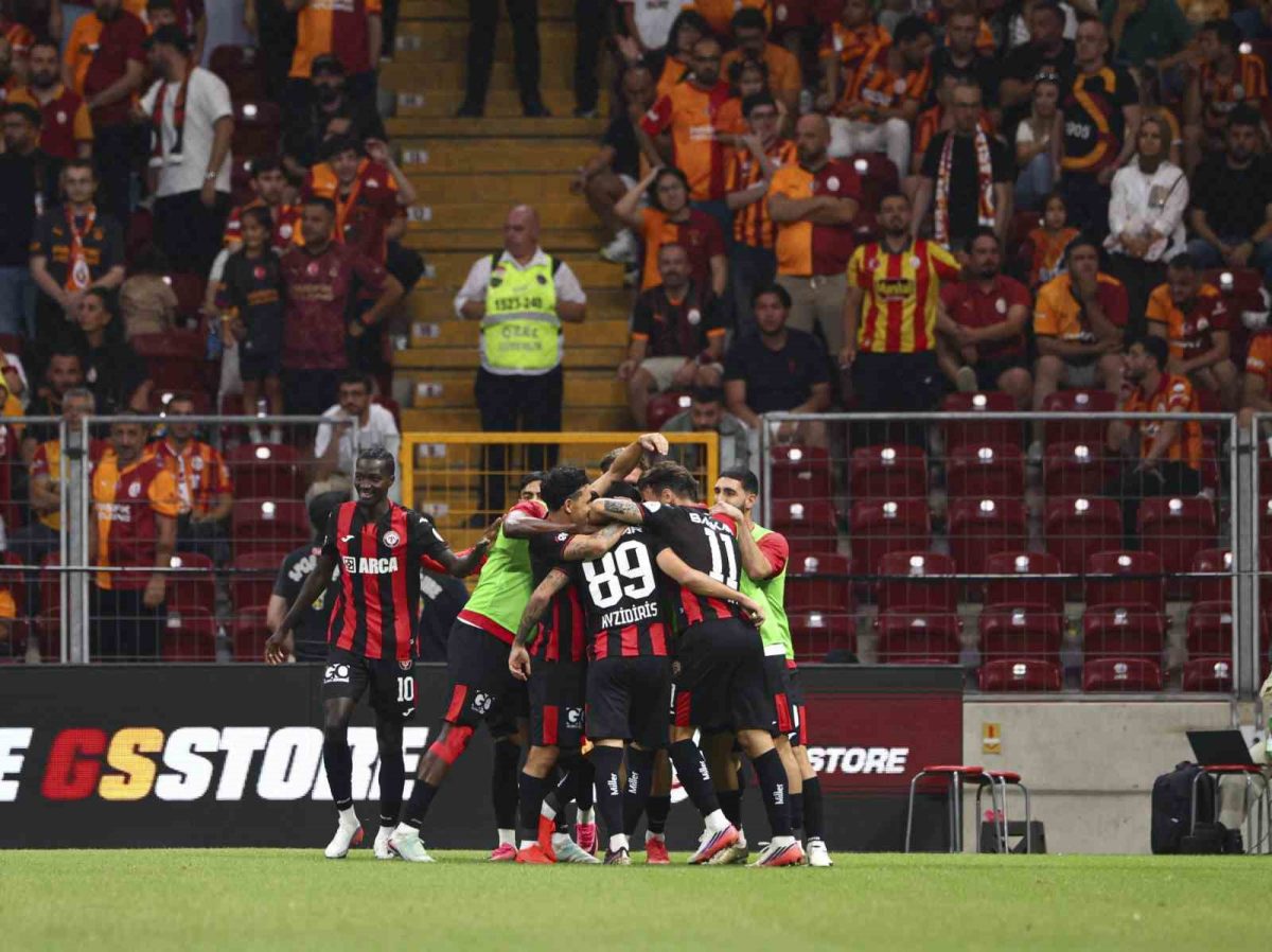 Trendyol Süper Lig: Galatasaray: 2 - Çorum FK: 2 (Maç sonucu) - Foto 4