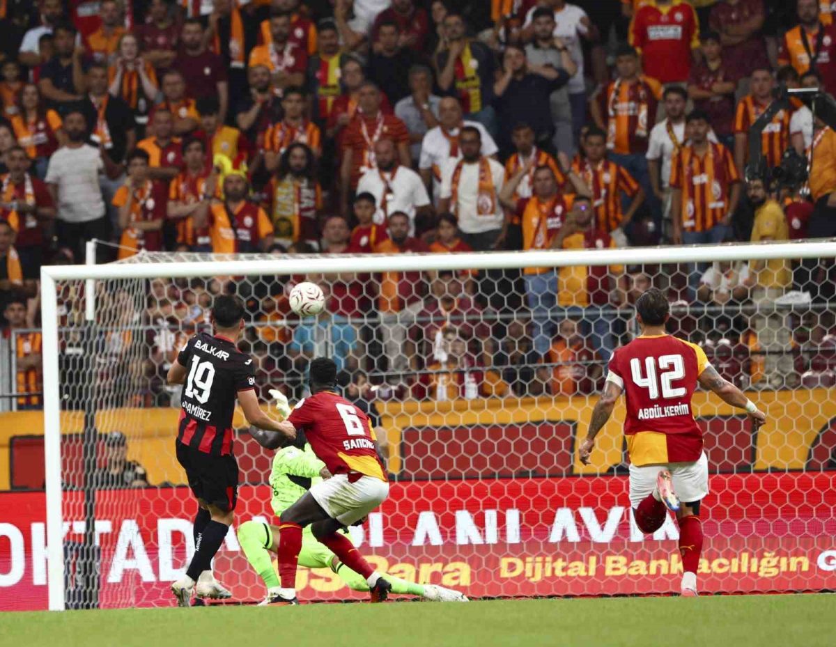 Trendyol Süper Lig: Galatasaray: 2 - Çorum FK: 2 (Maç sonucu) - Foto 5