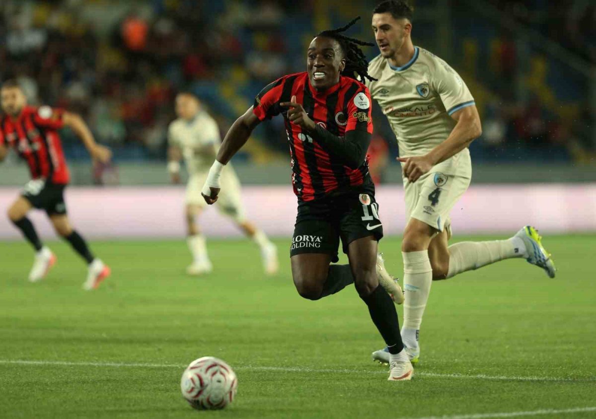Trendyol Süper Lig: Gençlerbirliği: 1 - Erzurumspor FK: 1 (Maç sonucu) - Foto 5
