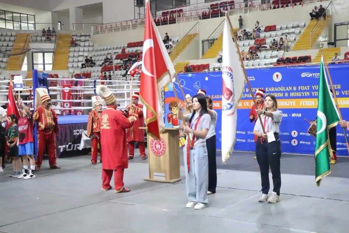 Türkiye Ferdi Boks Şampiyonası’nın açılış seremonisi yapıldı - Foto 4