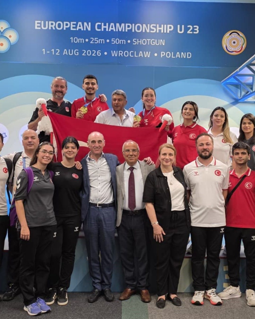 U23 Avrupa Şampiyonası’nda Havalı Tabanca Karışık Takımı’ndan altın madalya - Foto 2
