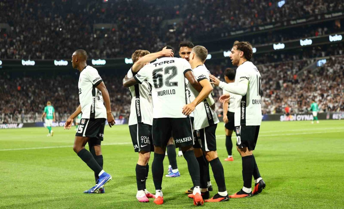 UEFA Avrupa Ligi: Beşiktaş: 2 - Kauno Zalgiris: 0 (İlk yarı)