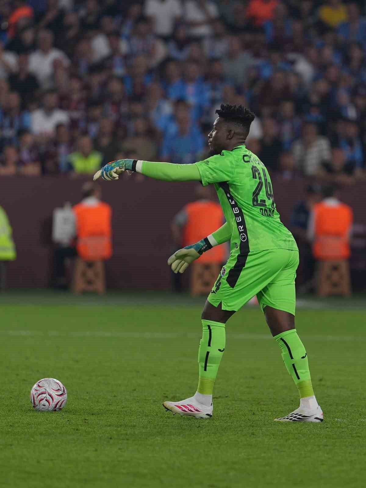 UEFA Avrupa Ligi: Trabzonspor: 0 - Ferencvaros: 1 (Maç sonucu) - Foto 7