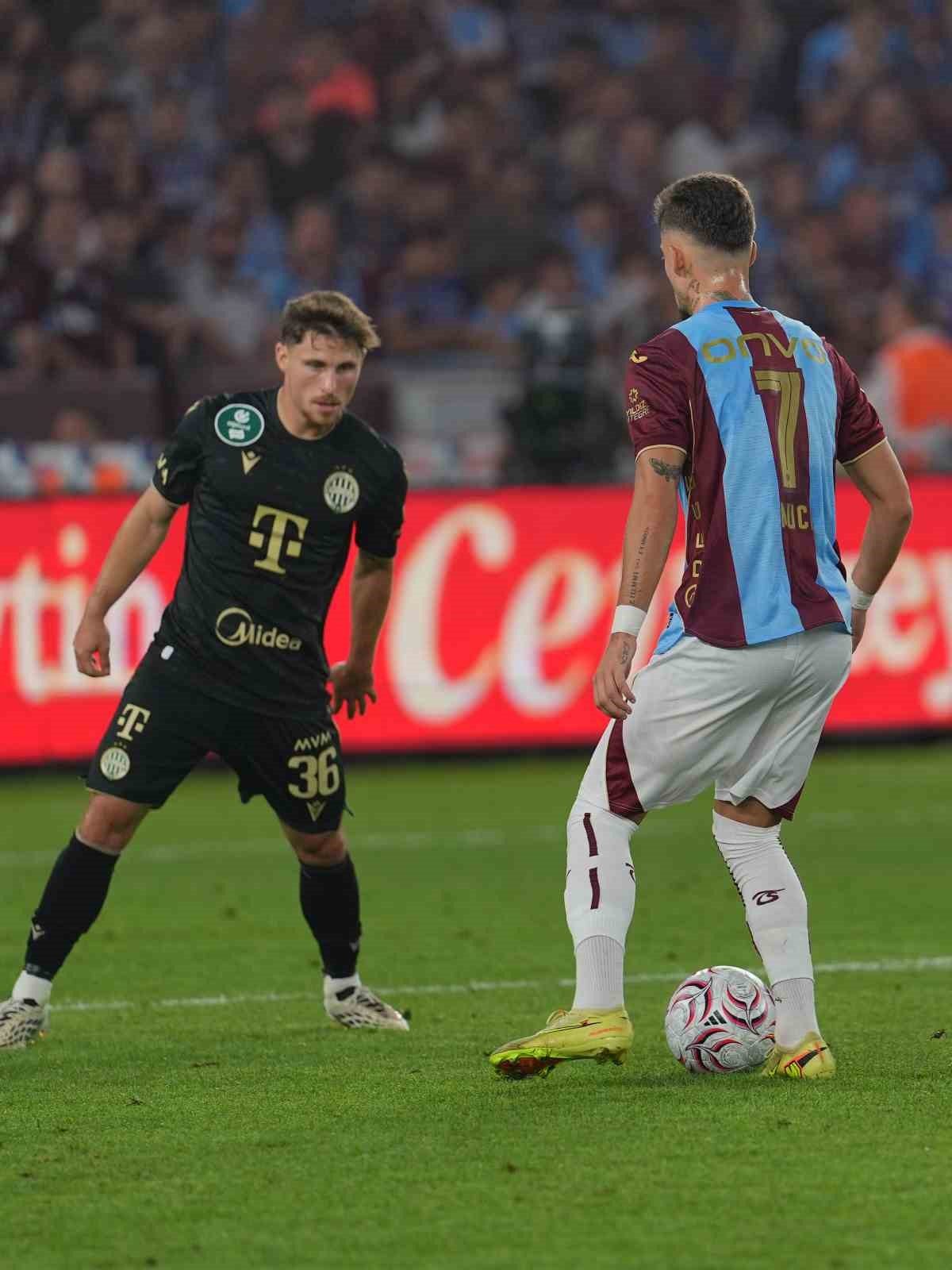 UEFA Avrupa Ligi: Trabzonspor: 0 - Ferencvaros: 1 (Maç sonucu) - Foto 8
