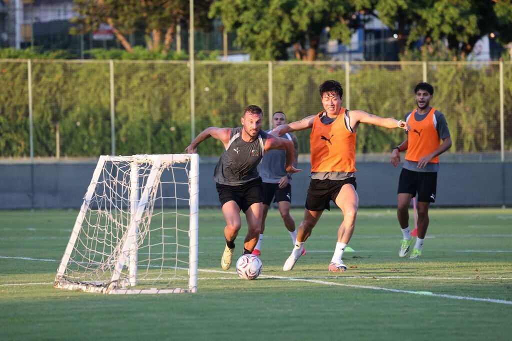 Alanyaspor, Rizespor maçı hazırlıklarına başladı - Foto 3