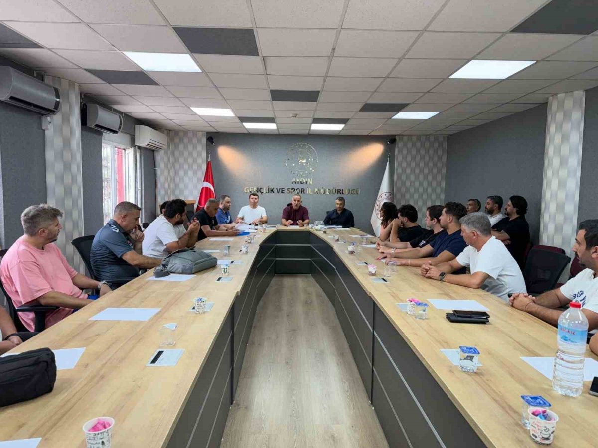 Aydın’da basketbolda yeni sezon hazırlıkları masaya yatırıldı - Foto 2