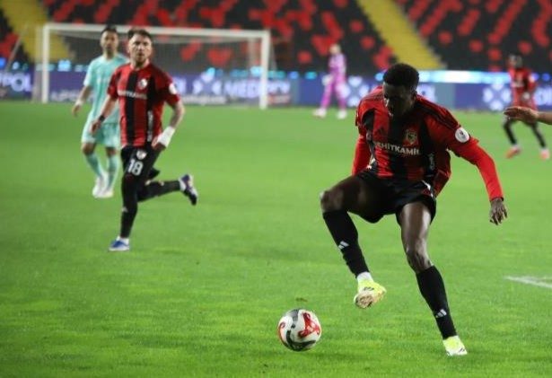 Başkan Yıldırım açıkladı: Mohamad Bayo Samsunspor’da
