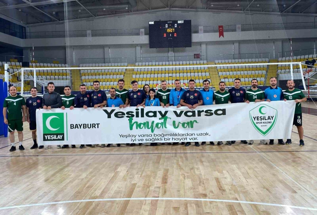 Bayburt’ta kurumlar arası voleybol turnuvası düzenlendi