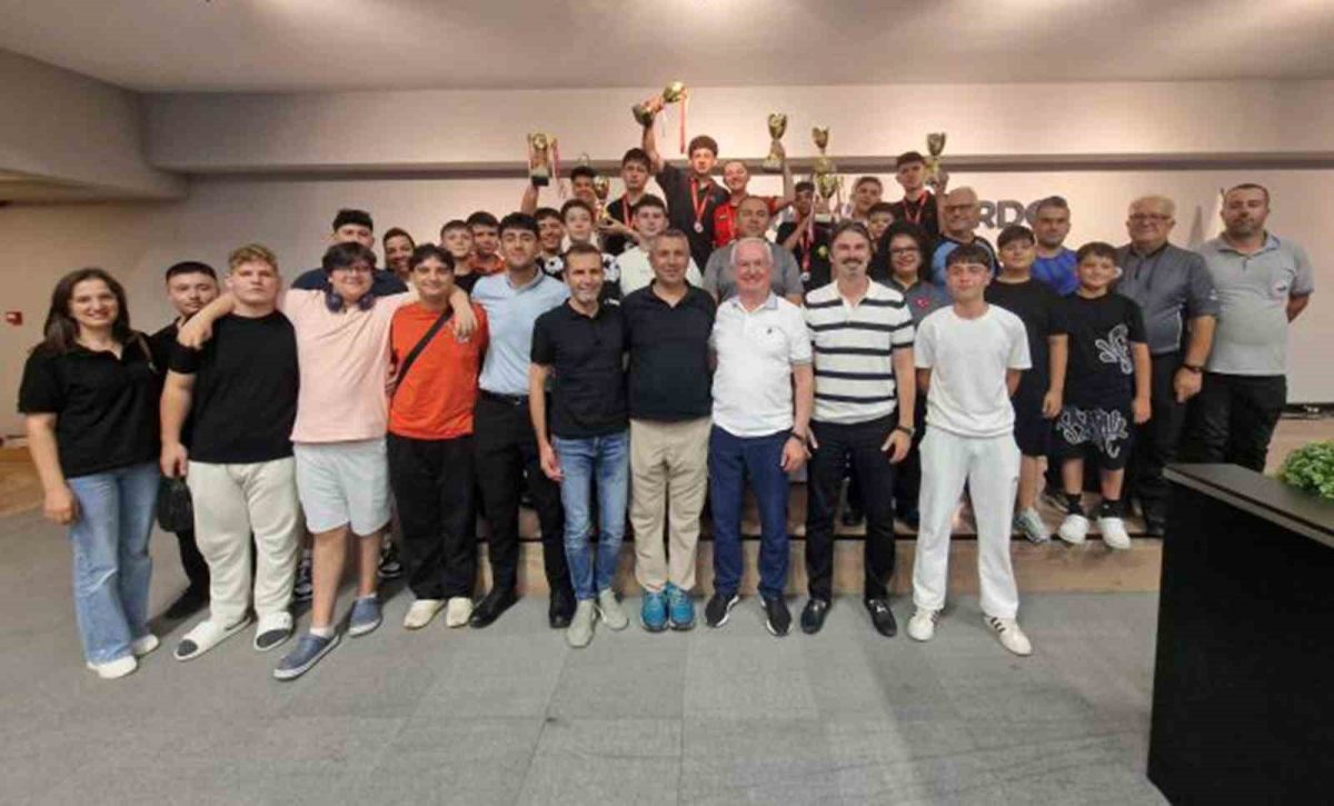 Bilardo gençlerde Muğla’ya ilk madalya