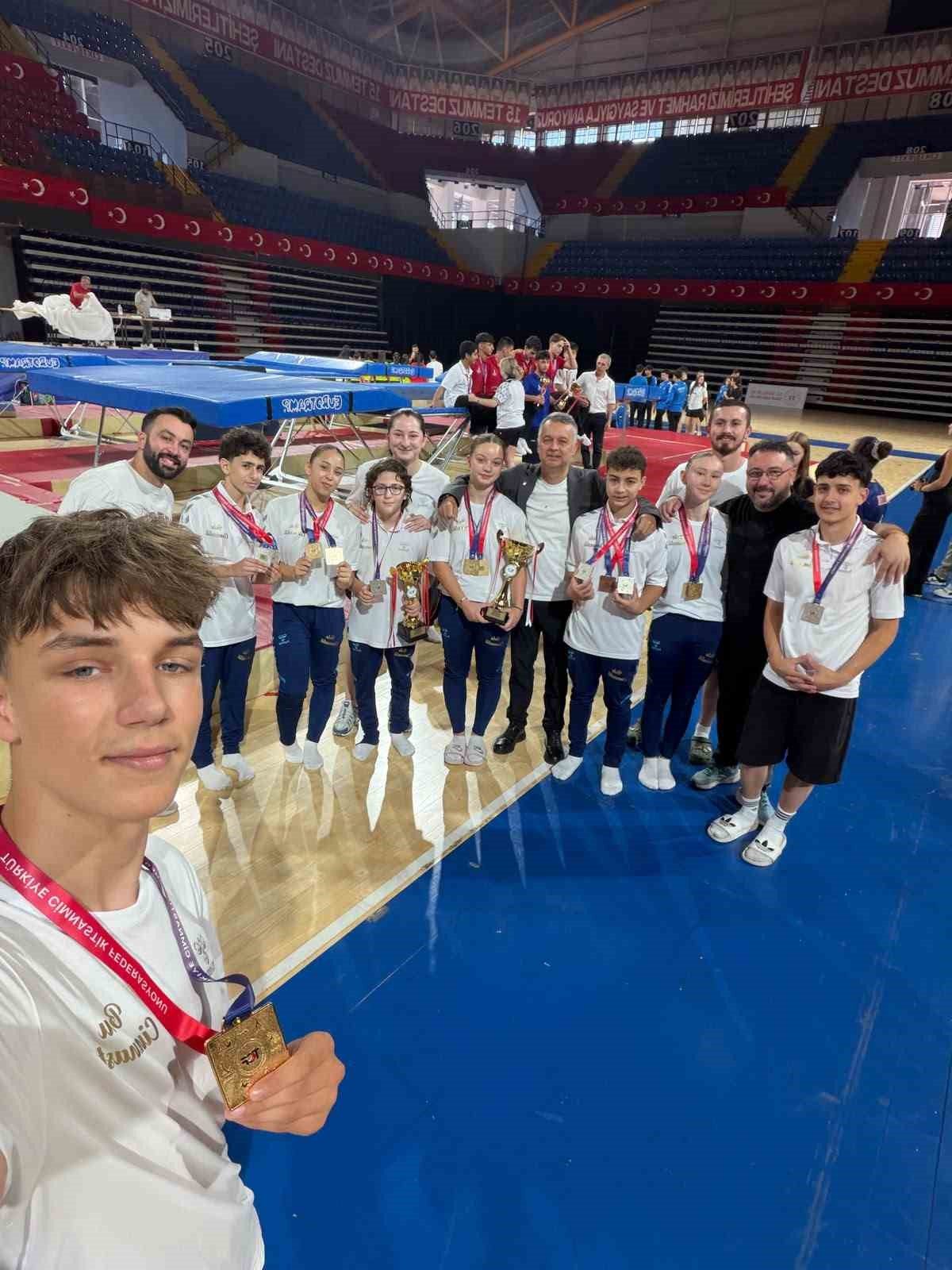 Bolu Cimnastik Spor Kulübü sporcuları, Çin yolcusu - Foto 4