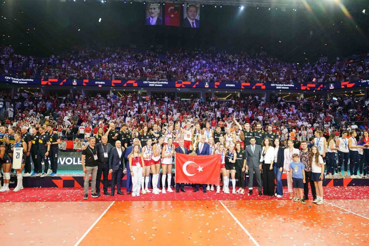 CEV Avrupa Şampiyonası’nda şampiyon Türkiye