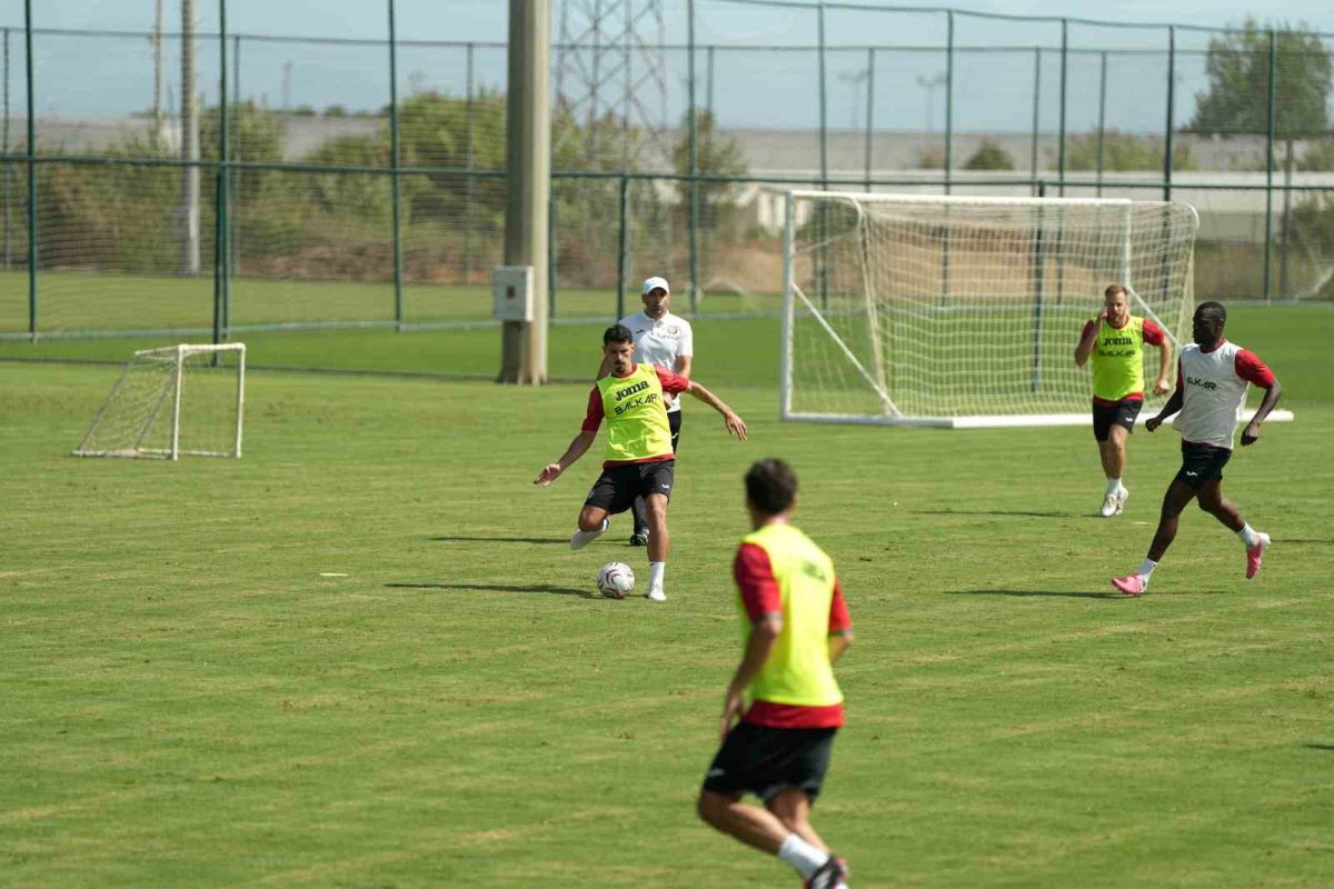 Çorum FK günün ilk antrenmanını tamamladı